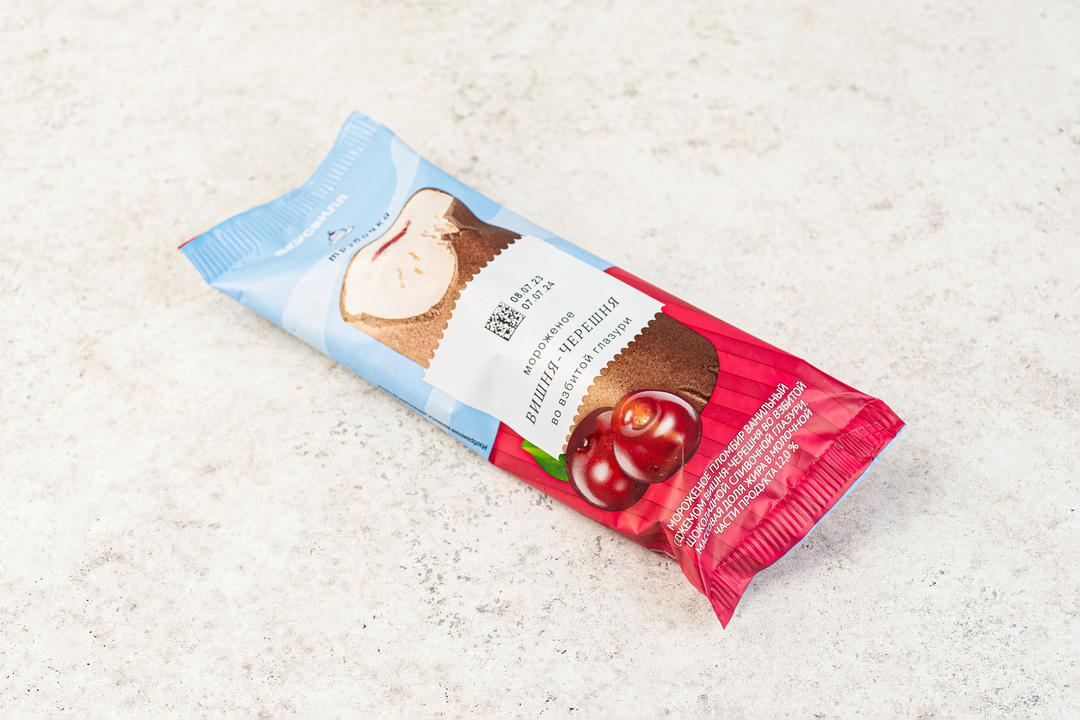 

Пломбир Трубочка Вишня-Черешня во взб. глазури Продукт замороженный