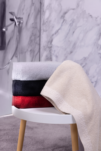 

Полотенце махровое Platinum choice белое 100 х 150 см