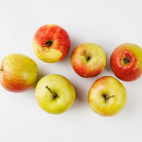 Яблоки Малинка вес