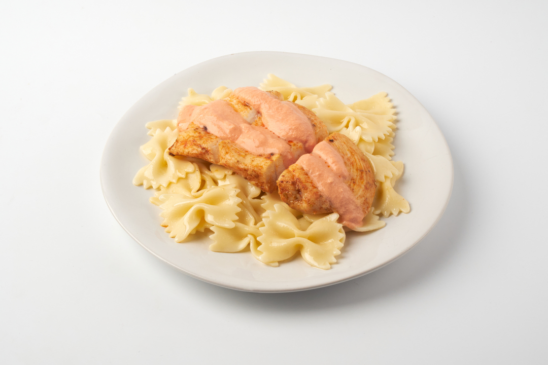

Паста Вкусвилл с курицей гриль и сливочно-томатным соусом, 235г