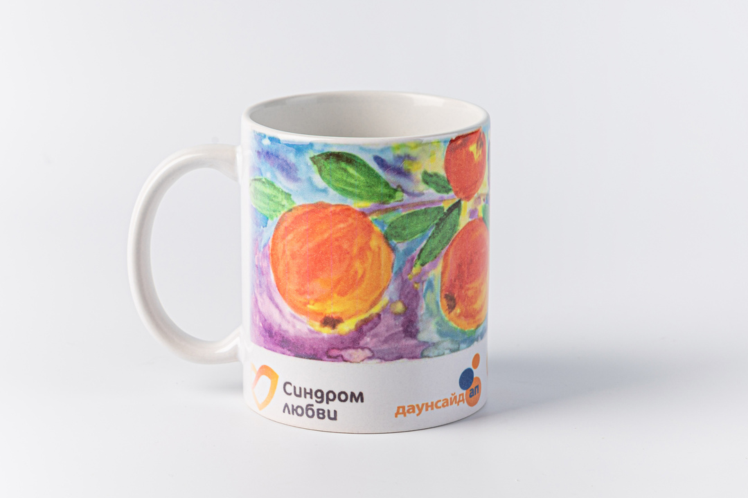 

Кружка керамическая фаянсовая Зимние яблоки Даунсайд Ап