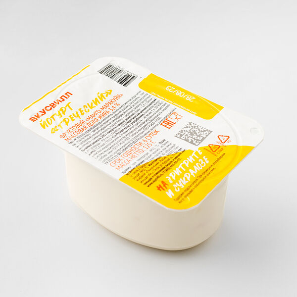 Йогурт греческий Манго - маракуйя 3,4% 125 г