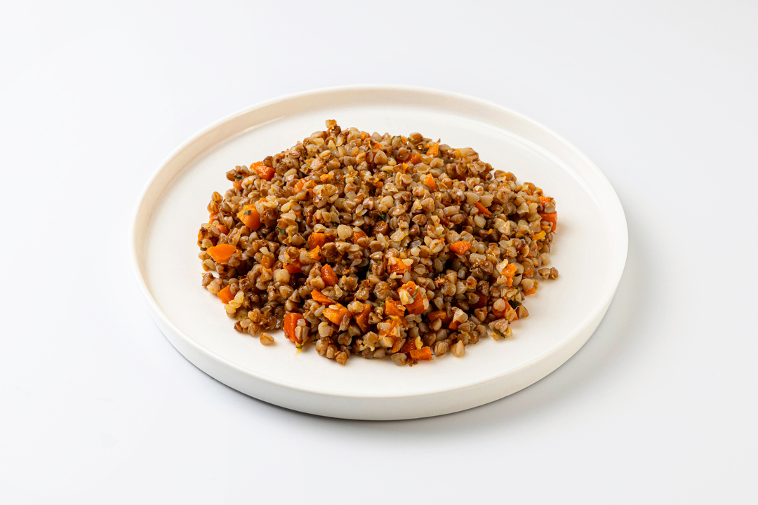 

Гречка ВкусВилл отварная с овощами 200 г