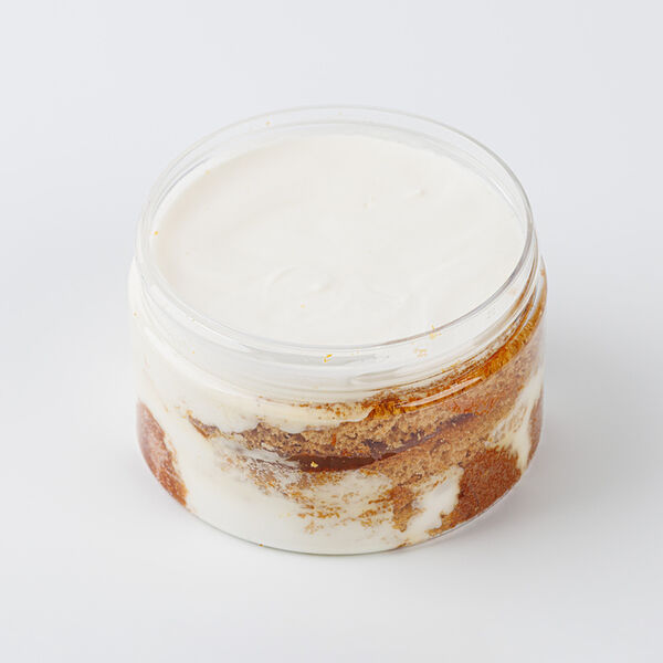 Медовый бисквит с йогуртовым кремом и соленой карамелью, кафе, 150г