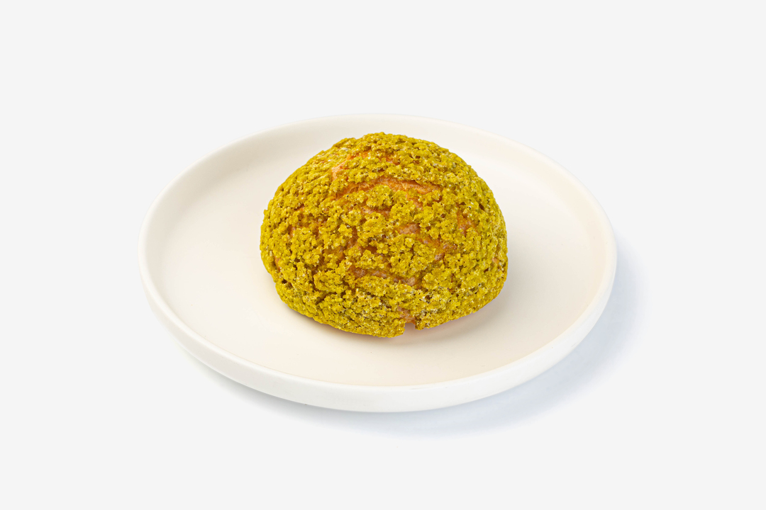 

Пирожное шу фисташковое, кафе