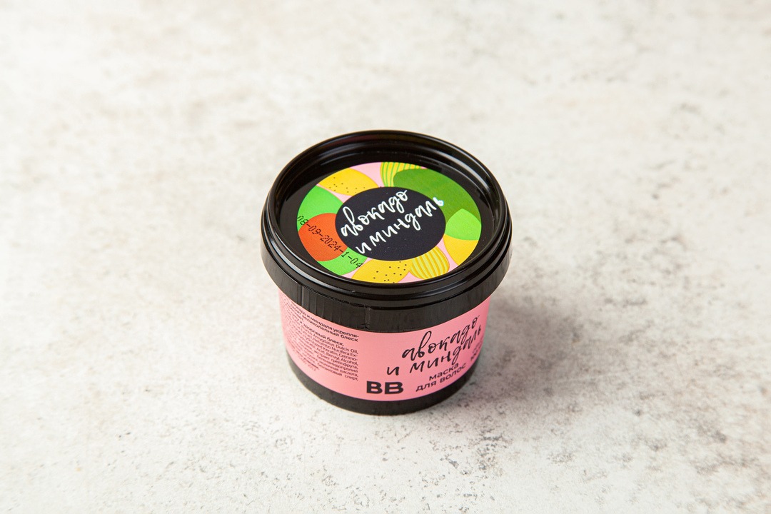 

Маска для волос "Авокадо и миндаль"