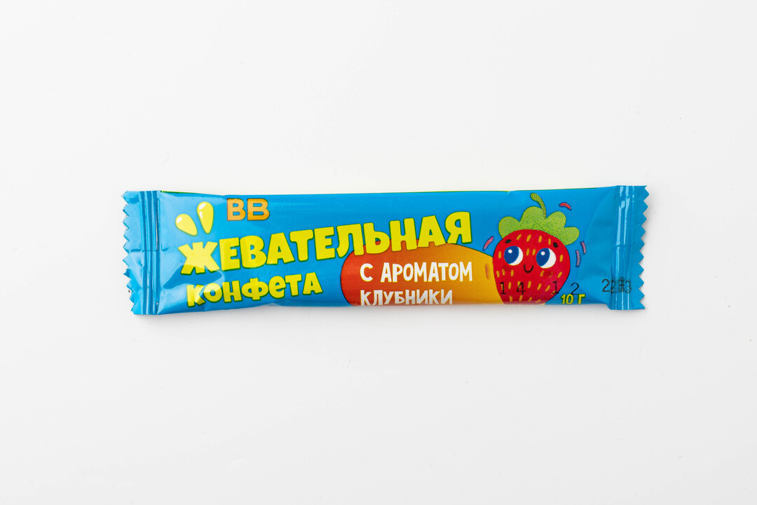 

Конфета жевательная с ароматом клубники