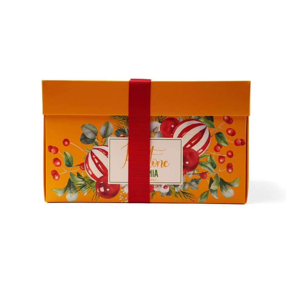 

Кулич Virginia Amaretti Panettone с экзотическими сухофруктами в подарочной рождественской коробке 750 г, Италия