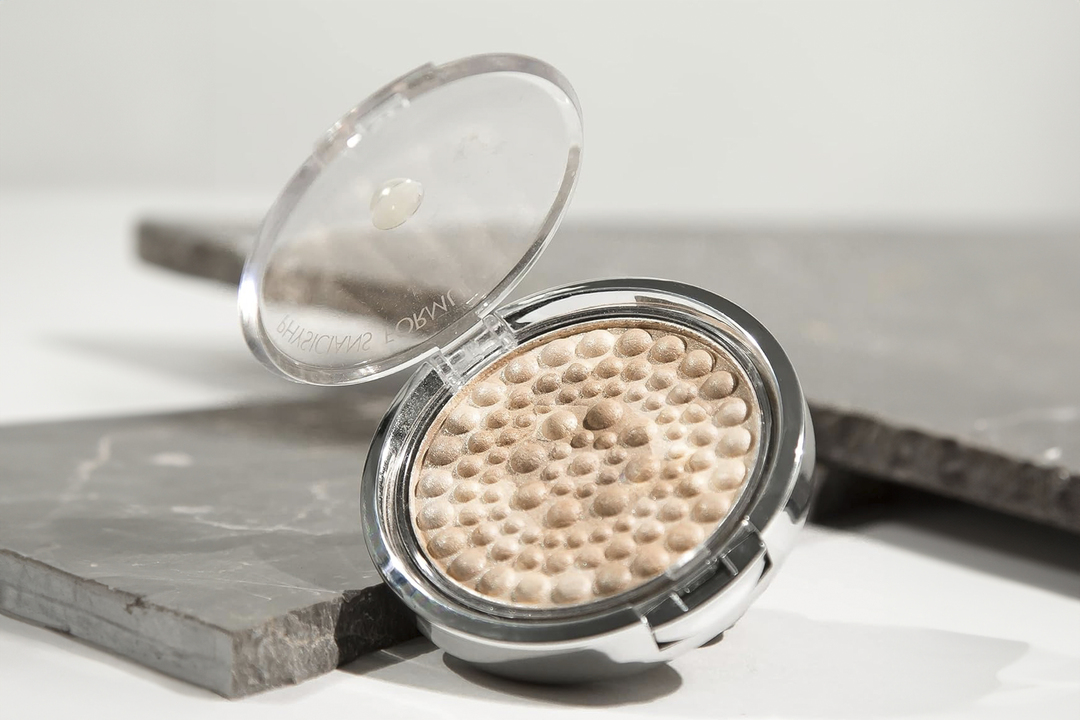 

Хайлайтер для лица Physicians Formula Mineral Glow Pearls светлый загар 8 г