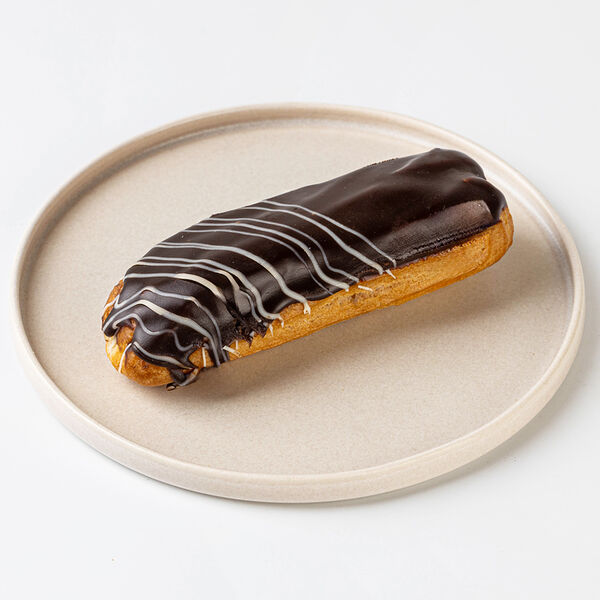 Эклер с шоколадным заварным кремом кафе, замороженный
