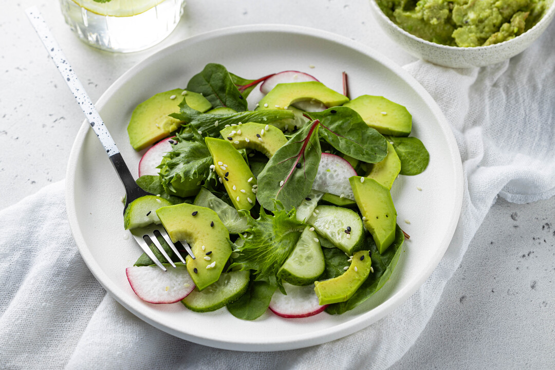 

Авокадо Россия 1 шт