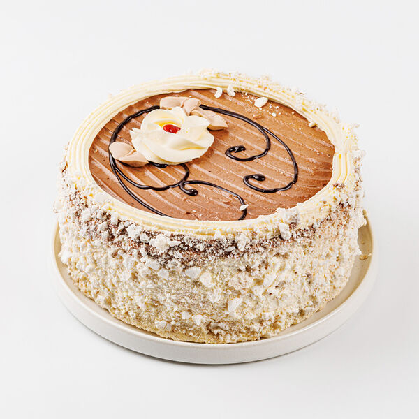 Торт Киевский с грецким орехом