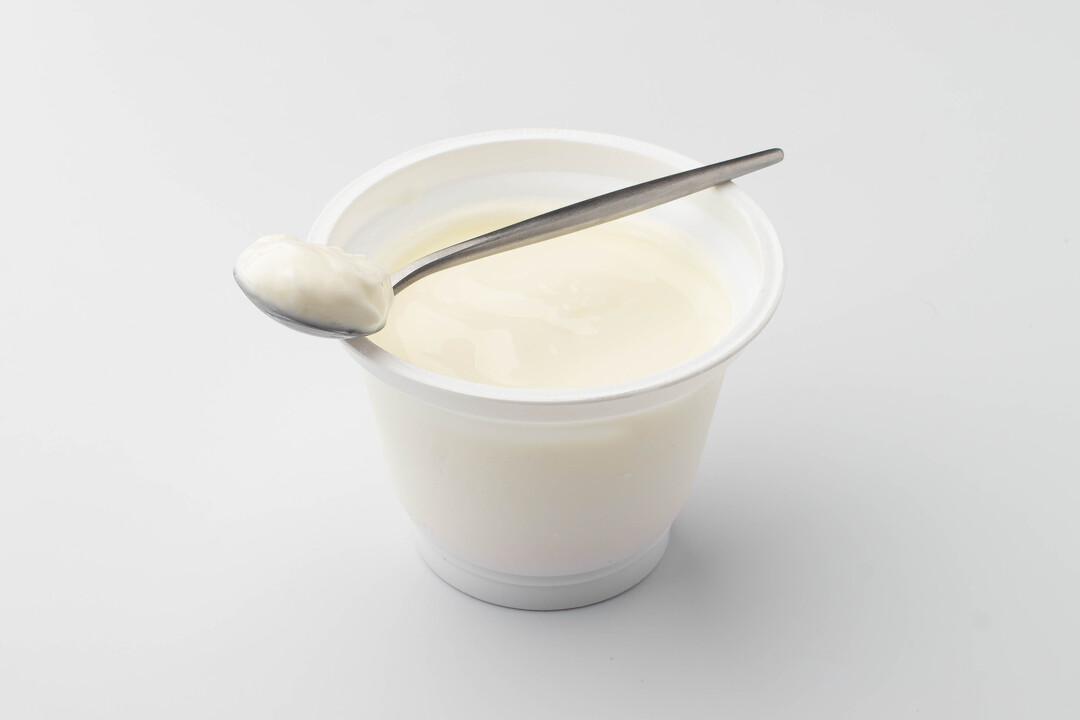 

Йогурт фруктовый "Клубника" 2,5%