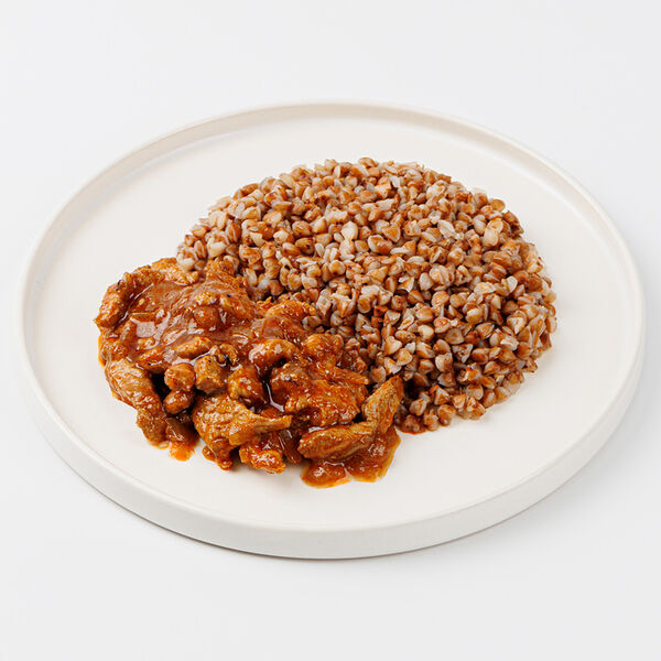 Поджарка из свиной вырезки с гречкой 230 г