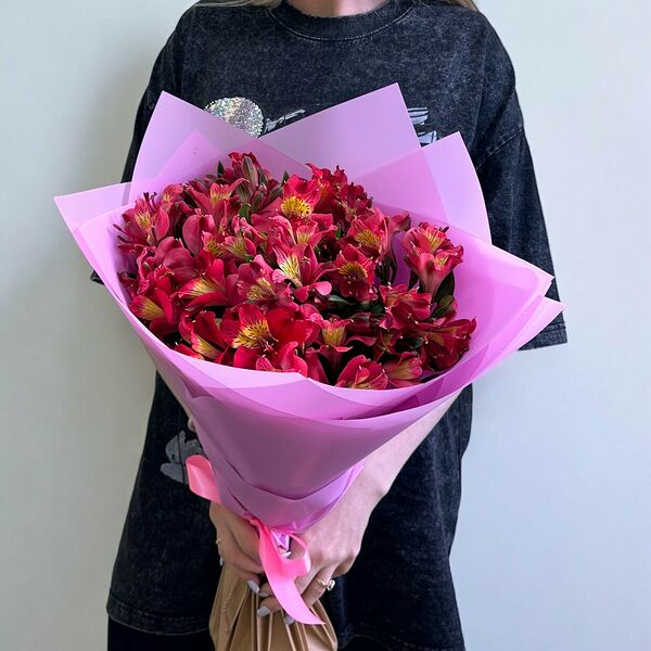 Букет из 19 альстромерий №835