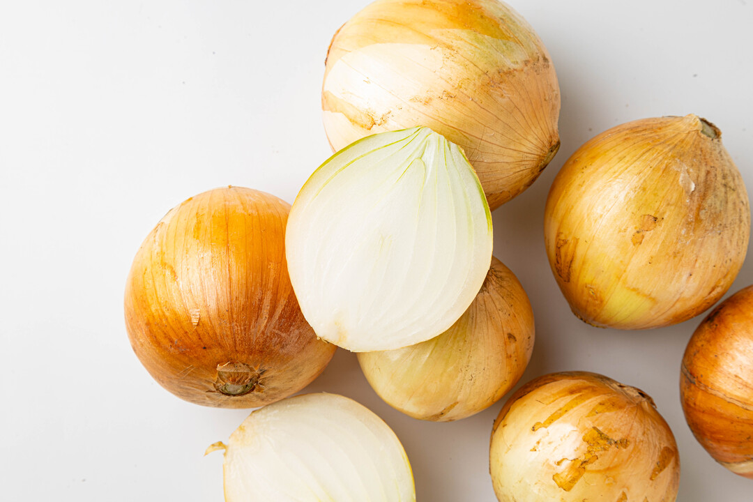 

Лук репчатый Фруткорт, вес ~0.56 кг