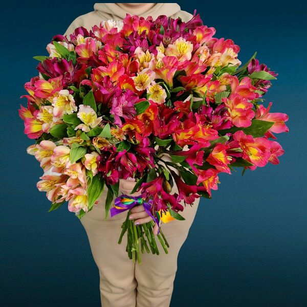 Букет из альстромерии #31