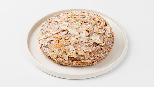 Улитка с миндальным кремом и корицей кафе 120г