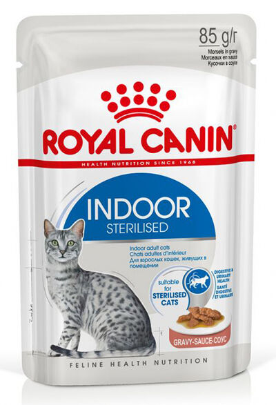 Влажный корм Royal Canin Indoor для домашних кошек кусочки в соусе со вкусом мяса пауч, 85 г