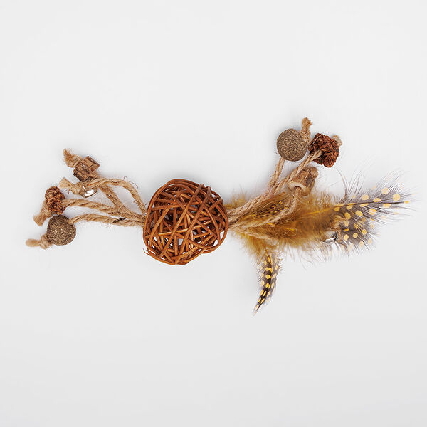 Игрушка для кошек Petmax Мяч с перьями