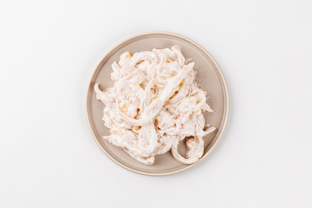 

Кальмар командорский ВкусВилл шинкованный в майонезе с кукурузой вес