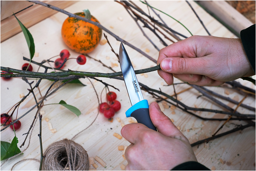 

Нож универсальный Plantic Light 23 см