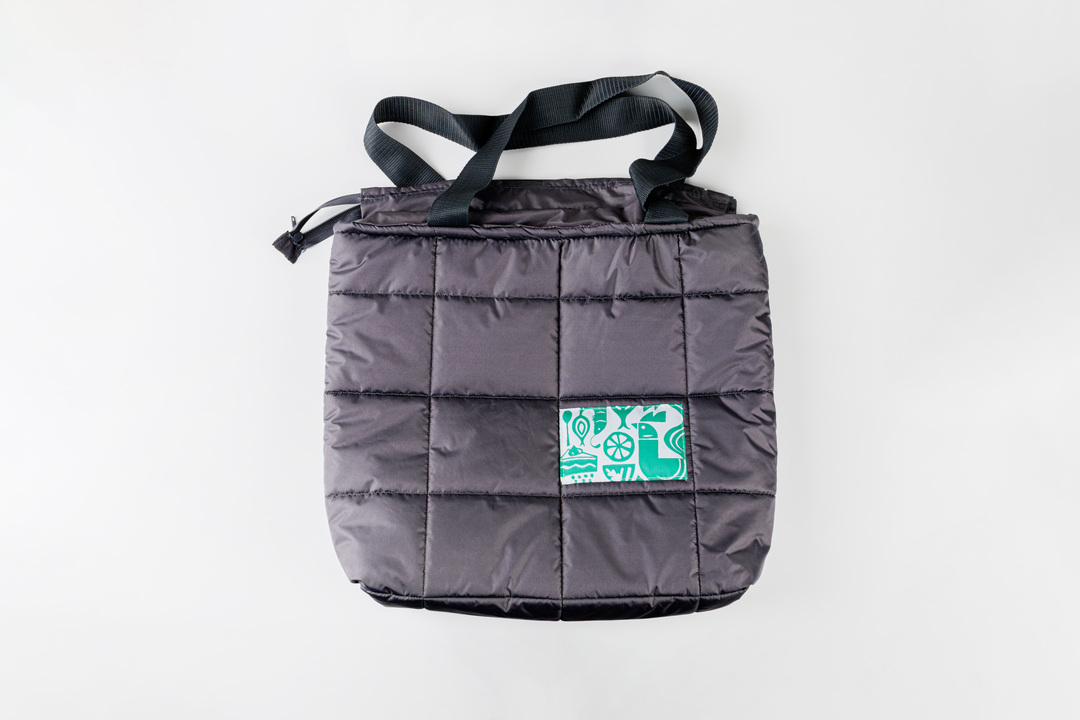 

Сумка серая дутая "ВкусВилл"