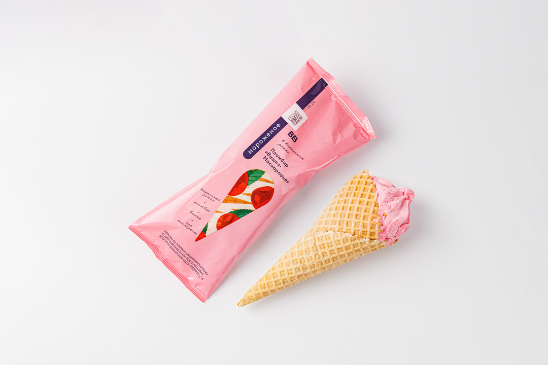 

Пломбир "Вишня-Маскарпоне" в вафельном рожке 100 г