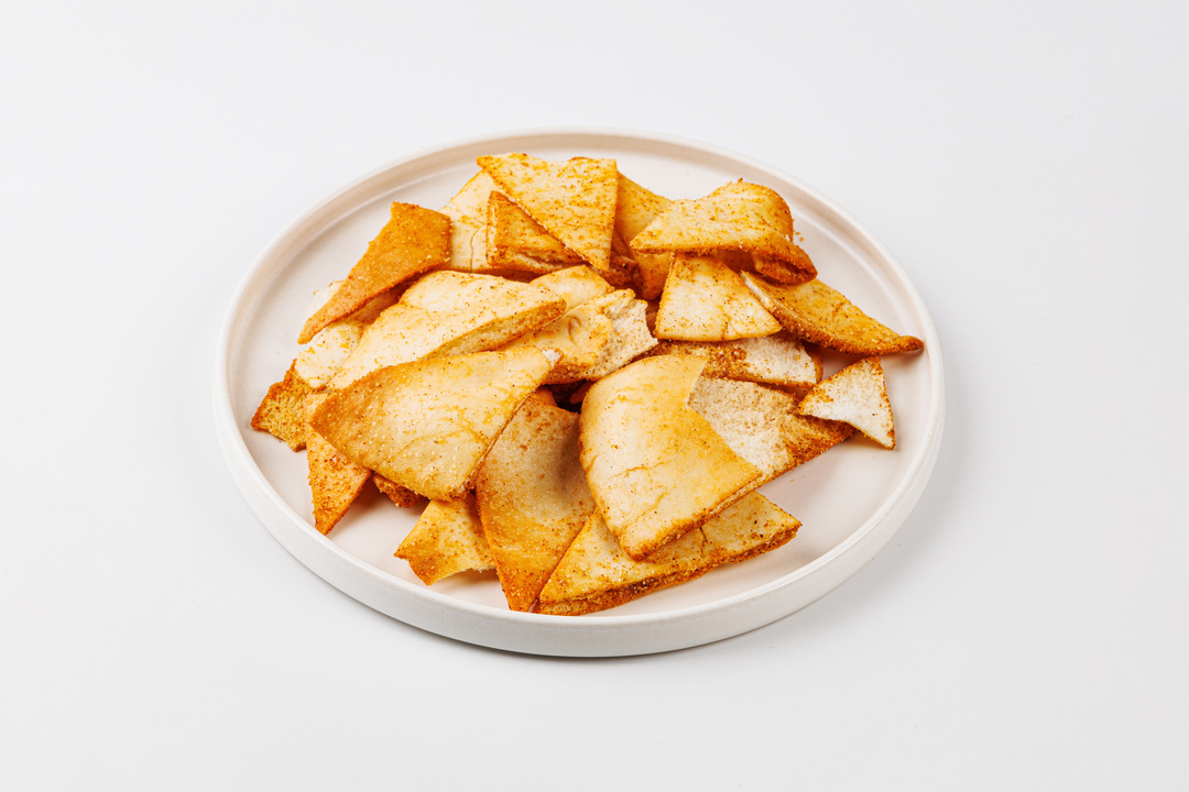 

Пита-чипсы с чесноком и паприкой