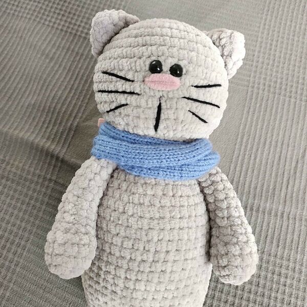 Наглый котяра