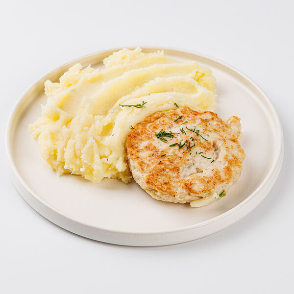 Биточек куриный с капустой и картофельным пюре 200г