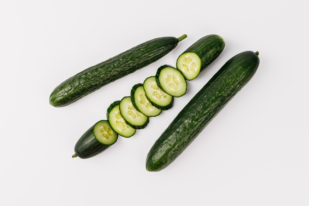 

Огурцы гладкие, 3 шт