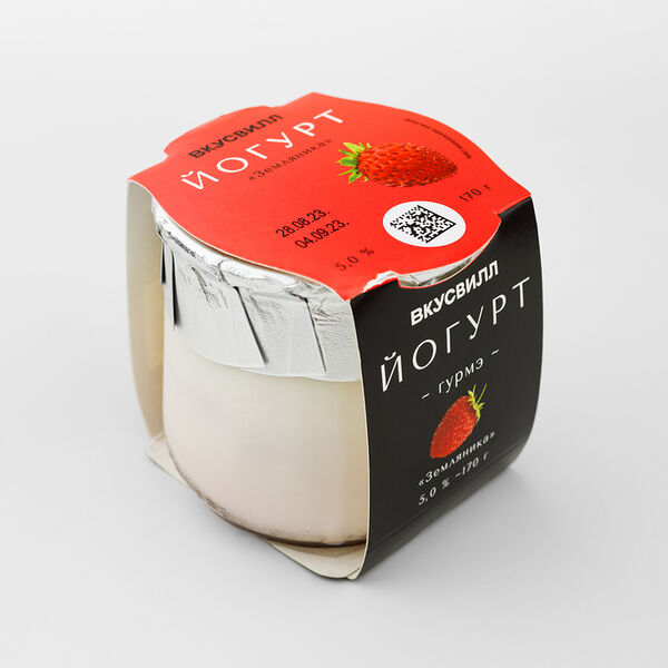 Йогурт Земляника 5%