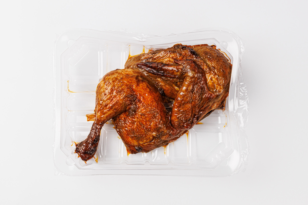 

Курица с аджикой, полутушка запеченная