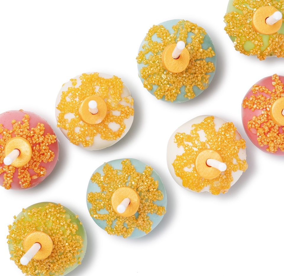 

Пирожное кейк-попс Азбука Вкуса Новогодний 45 г 1 шт. дизайн в ассортименте