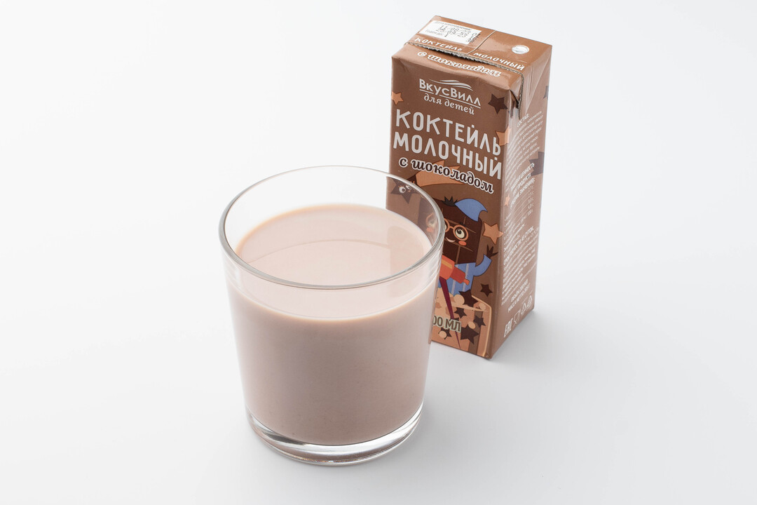 

Коктейль детский молочный с шоколадом 2,5%
