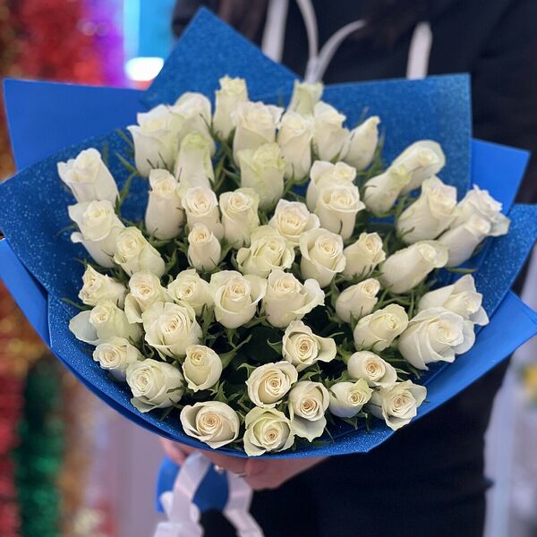 Букет белых роз