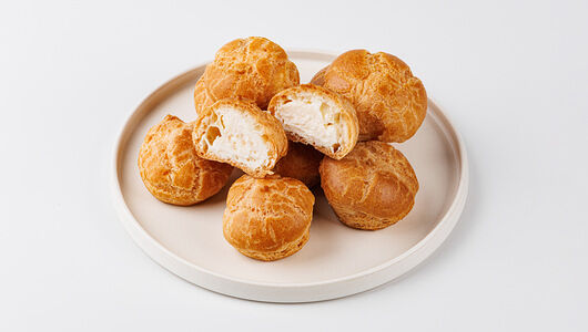 Профитроли с сыром рикотта