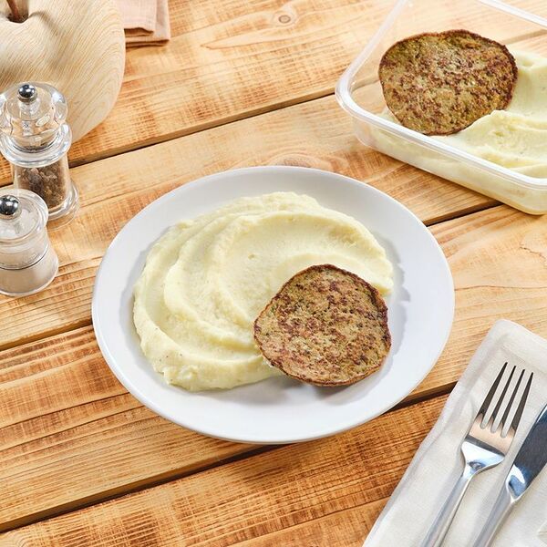 Оладья Рестория Шеф печеночная с картофельным пюре 250г