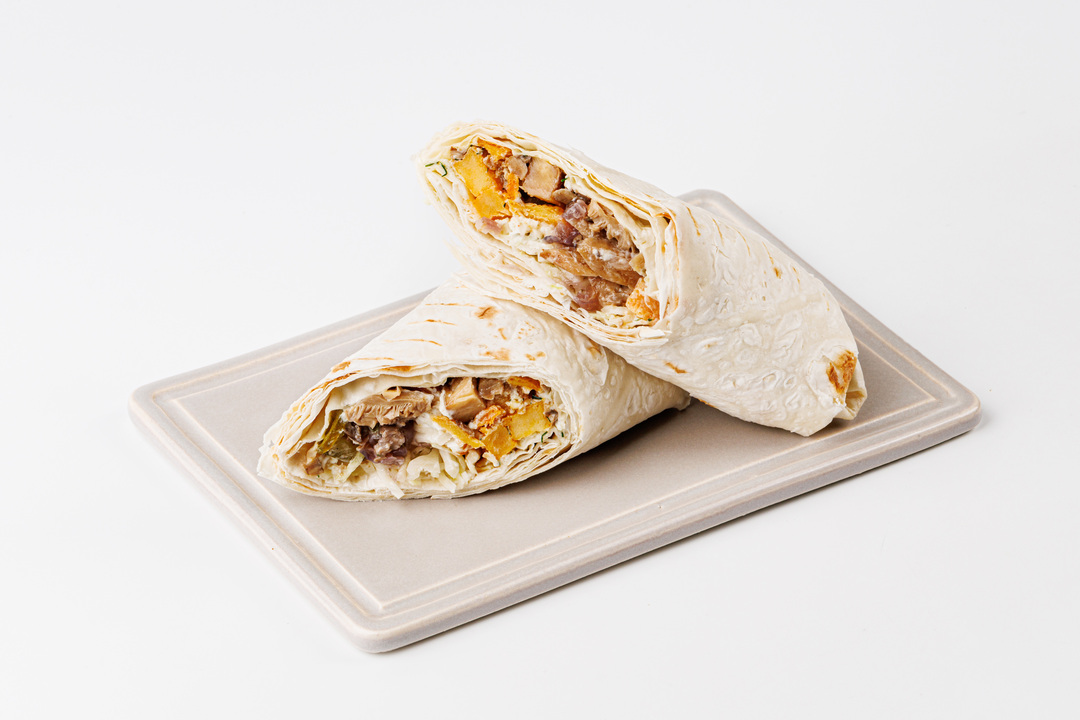 

Шаурма с печеными вешенками и картофелем, кафе 210 г