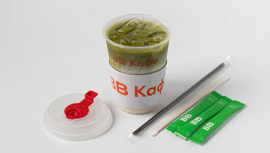 Айс латте матча на кокосовом напитке, кафе 0,3л