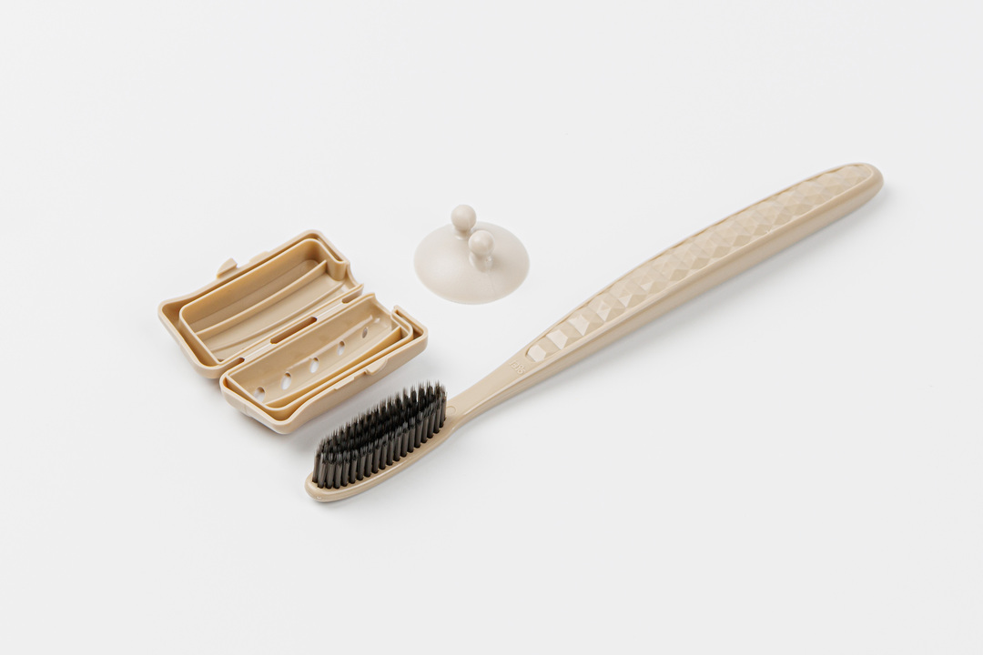 

Щетка зубная "Уголь" (средняя), цвет ручки в ассортименте