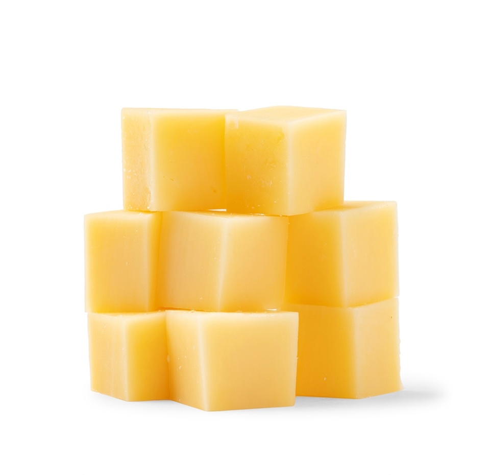 

Сыр Margot Fromages Чеддер 48.4% вес