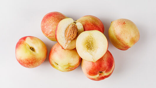 Нектарины Узбекистан вес