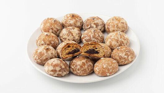 Пряники с яблочно-вишнёвой начинкой