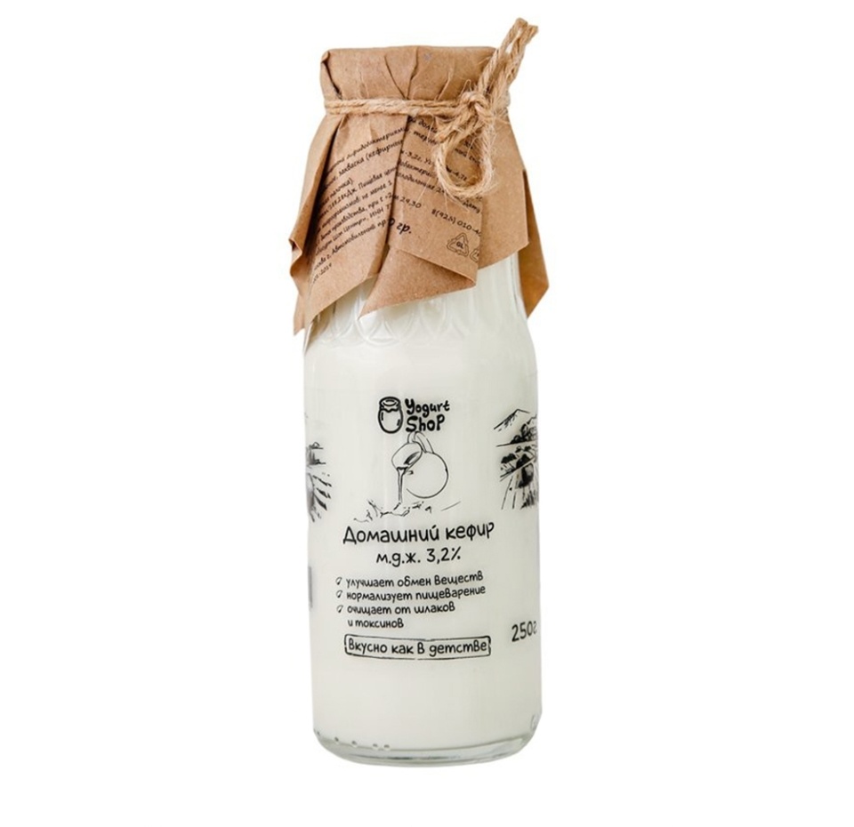 

Кефир 3.2%, Yogurt Shop, 250 г, Россия, БЗМЖ