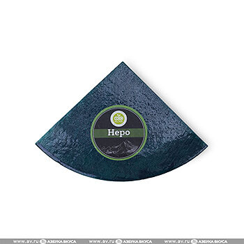 Сыр Неро Верде с базиликом и прованскими травами 45% ECO VILLAGE, Россия