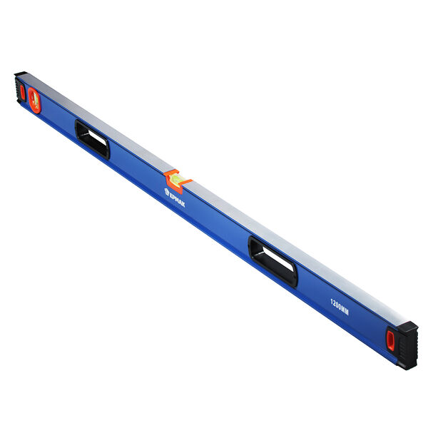 Ермак уровень 1200мм с 2умя глазками, намагниченный