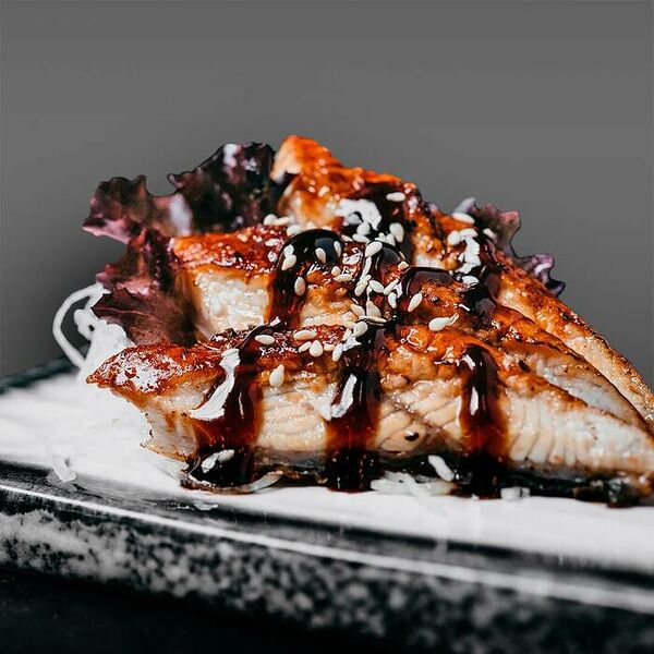 Сашими Унаги