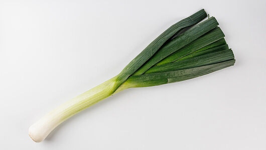 Лук-порей 1шт, 150 г